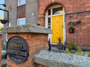 Donnybrook Hall Guesthouse